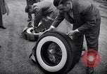 Standbild Firestone Nachweis REIFENPANNE REIFEN United States USA, 1955, aus Sekunde 30 historischem Filmmaterial Videoclip 65675037736