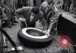 Standbild Firestone Nachweis REIFENPANNE REIFEN United States USA, 1955, aus Sekunde 37 historischem Filmmaterial Videoclip 65675037736