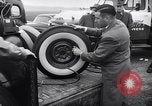 Standbild Firestone Nachweis REIFENPANNE REIFEN United States USA, 1955, aus Sekunde 49 historischem Filmmaterial Videoclip 65675037736