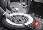 Standbild Firestone Nachweis REIFENPANNE REIFEN United States USA, 1955, aus Sekunde 53 historischem Filmmaterial Videoclip 65675037736