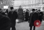 Immagine di Queen Elizabeth Londra Inghilterra Regno Unito, 1965, secondo 36 filmato di repertorio 65675037738