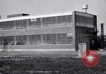 Image Goodyear fabrique de caoutchouc synthétique Akron Ohio USA, 1940, de la seconde 13 séquences d'archives historiques vidéo 65675037743