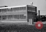 Image Goodyear fabrique de caoutchouc synthétique Akron Ohio USA, 1940, de la seconde 15 séquences d'archives historiques vidéo 65675037743
