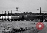 Image Goodyear fabrique de caoutchouc synthétique Akron Ohio USA, 1940, de la seconde 21 séquences d'archives historiques vidéo 65675037743