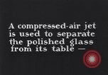 Standbild Sicherheitsglas United States USA, 1938, aus Sekunde 4 historischem Filmmaterial Videoclip 65675037749