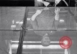 Standbild Sicherheitsglas United States USA, 1938, aus Sekunde 8 historischem Filmmaterial Videoclip 65675037749