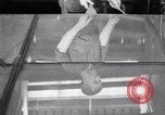 Standbild Sicherheitsglas United States USA, 1938, aus Sekunde 11 historischem Filmmaterial Videoclip 65675037749