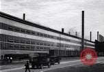 Immagine di Ford Motor Company Dearborn Michigan USA, 1932, secondo 42 filmato di repertorio 65675037754