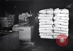 Standbild Gummi United States USA, 1930, aus Sekunde 14 historischem Filmmaterial Videoclip 65675037764