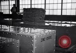 Standbild Gummi United States USA, 1930, aus Sekunde 28 historischem Filmmaterial Videoclip 65675037764