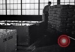 Standbild Gummi United States USA, 1930, aus Sekunde 33 historischem Filmmaterial Videoclip 65675037764