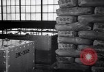 Standbild Gummi United States USA, 1930, aus Sekunde 36 historischem Filmmaterial Videoclip 65675037764