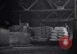 Standbild Gummi United States USA, 1930, aus Sekunde 41 historischem Filmmaterial Videoclip 65675037764