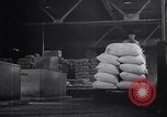 Standbild Gummi United States USA, 1930, aus Sekunde 44 historischem Filmmaterial Videoclip 65675037764