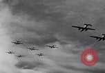 Standbild Pacific Milkrun South Pacific Ocean, 1943, aus Sekunde 33 historischem Filmmaterial Videoclip 65675037765