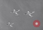 Standbild Pacific Milkrun South Pacific Ocean, 1943, aus Sekunde 43 historischem Filmmaterial Videoclip 65675037765