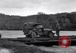 Image 1ère Armée des États-Unis des ingénieurs construisent des ponts France, 1944, de la seconde 24 séquences d'archives historiques vidéo 65675037771