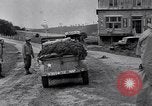 Image 1ère Armée des États-Unis des ingénieurs construisent des ponts France, 1944, de la seconde 38 séquences d'archives historiques vidéo 65675037771