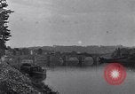 Image 1ère Armée des États-Unis des ingénieurs construisent des ponts France, 1944, de la seconde 39 séquences d'archives historiques vidéo 65675037771