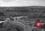 Image 1ère Armée des États-Unis des ingénieurs construisent des ponts France, 1944, de la seconde 58 séquences d'archives historiques vidéo 65675037771