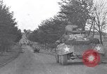 Image 1ère Armée des États-Unis pénètre en Belgique Saint Quentin France, 1944, de la seconde 13 séquences d'archives historiques vidéo 65675037772