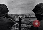 Image 1ère Armée des États-Unis pénètre en Belgique Saint Quentin France, 1944, de la seconde 29 séquences d'archives historiques vidéo 65675037772