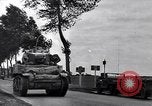 Image 1ère Armée des États-Unis pénètre en Belgique Saint Quentin France, 1944, de la seconde 40 séquences d'archives historiques vidéo 65675037772