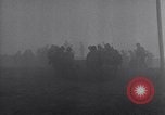Standbild Alliierten Kreuz Ruhr unter Feuer während Zweiten Weltkrieg Duren Deutschland, 1945, aus Sekunde 47 historischem Filmmaterial Videoclip 65675037779