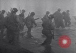 Standbild Alliierten Kreuz Ruhr unter Feuer während Zweiten Weltkrieg Duren Deutschland, 1945, aus Sekunde 49 historischem Filmmaterial Videoclip 65675037779