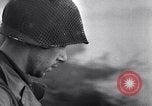 Standbild US 29th Infantry Division überquert Ruhr in Zweiten Weltkrieg Julich Deutschland, 1945, aus Sekunde 17 historischem Filmmaterial Videoclip 65675037780