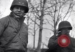Standbild US 29th Infantry Division überquert Ruhr in Zweiten Weltkrieg Julich Deutschland, 1945, aus Sekunde 45 historischem Filmmaterial Videoclip 65675037780