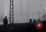Standbild US 29th Infantry Division überquert Ruhr in Zweiten Weltkrieg Julich Deutschland, 1945, aus Sekunde 46 historischem Filmmaterial Videoclip 65675037780