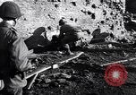 Standbild US 29th Infantry Division überquert Ruhr in Zweiten Weltkrieg Julich Deutschland, 1945, aus Sekunde 57 historischem Filmmaterial Videoclip 65675037780