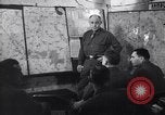 Standbild Intelligence Officers Slip Major General Charles Gerhardt & Personal Deutschland, 1945, aus Sekunde 8 historischem Filmmaterial Videoclip 65675037782