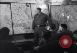 Standbild Intelligence Officers Slip Major General Charles Gerhardt & Personal Deutschland, 1945, aus Sekunde 29 historischem Filmmaterial Videoclip 65675037782