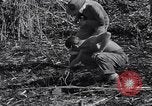 Standbild japanischen Mine Birma, 1945, aus Sekunde 9 historischem Filmmaterial Videoclip 65675037785