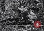 Standbild japanischen Mine Birma, 1945, aus Sekunde 11 historischem Filmmaterial Videoclip 65675037785