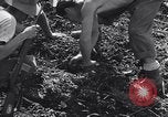 Standbild japanischen Mine Birma, 1945, aus Sekunde 17 historischem Filmmaterial Videoclip 65675037785