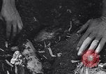 Standbild japanischen Mine Birma, 1945, aus Sekunde 19 historischem Filmmaterial Videoclip 65675037785