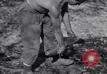 Standbild japanischen Mine Birma, 1945, aus Sekunde 28 historischem Filmmaterial Videoclip 65675037785