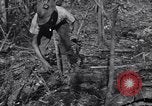 Standbild japanischen Mine Birma, 1945, aus Sekunde 52 historischem Filmmaterial Videoclip 65675037785