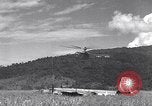 Standbild YR-4 Helikopter Birma, 1945, aus Sekunde 32 historischem Filmmaterial Videoclip 65675037786