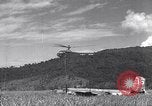 Standbild YR-4 Helikopter Birma, 1945, aus Sekunde 33 historischem Filmmaterial Videoclip 65675037786