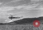 Standbild YR-4 Helikopter Birma, 1945, aus Sekunde 38 historischem Filmmaterial Videoclip 65675037786