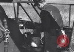 Standbild YR-4 Helikopter Birma, 1945, aus Sekunde 50 historischem Filmmaterial Videoclip 65675037786