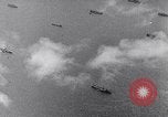 Immagine di Stati Uniti Quinta Flotta Ulithi Atoll Isole Caroline, 1945, secondo 12 filmato di repertorio 65675037790