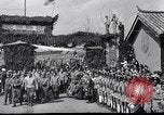 Standbild erste Konvoi über Ledo Road in Zweiten Weltkrieg Kunming China, 1945, aus Sekunde 38 historischem Filmmaterial Videoclip 65675037798