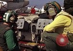 Standbild Kitty Hawk Pazifik, 1979, aus Sekunde 6 historischem Filmmaterial Videoclip 65675037814