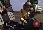 Standbild Kitty Hawk Pazifik, 1979, aus Sekunde 7 historischem Filmmaterial Videoclip 65675037814