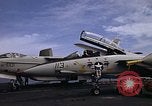 Standbild F-14A Pazifik, 1979, aus Sekunde 7 historischem Filmmaterial Videoclip 65675037815